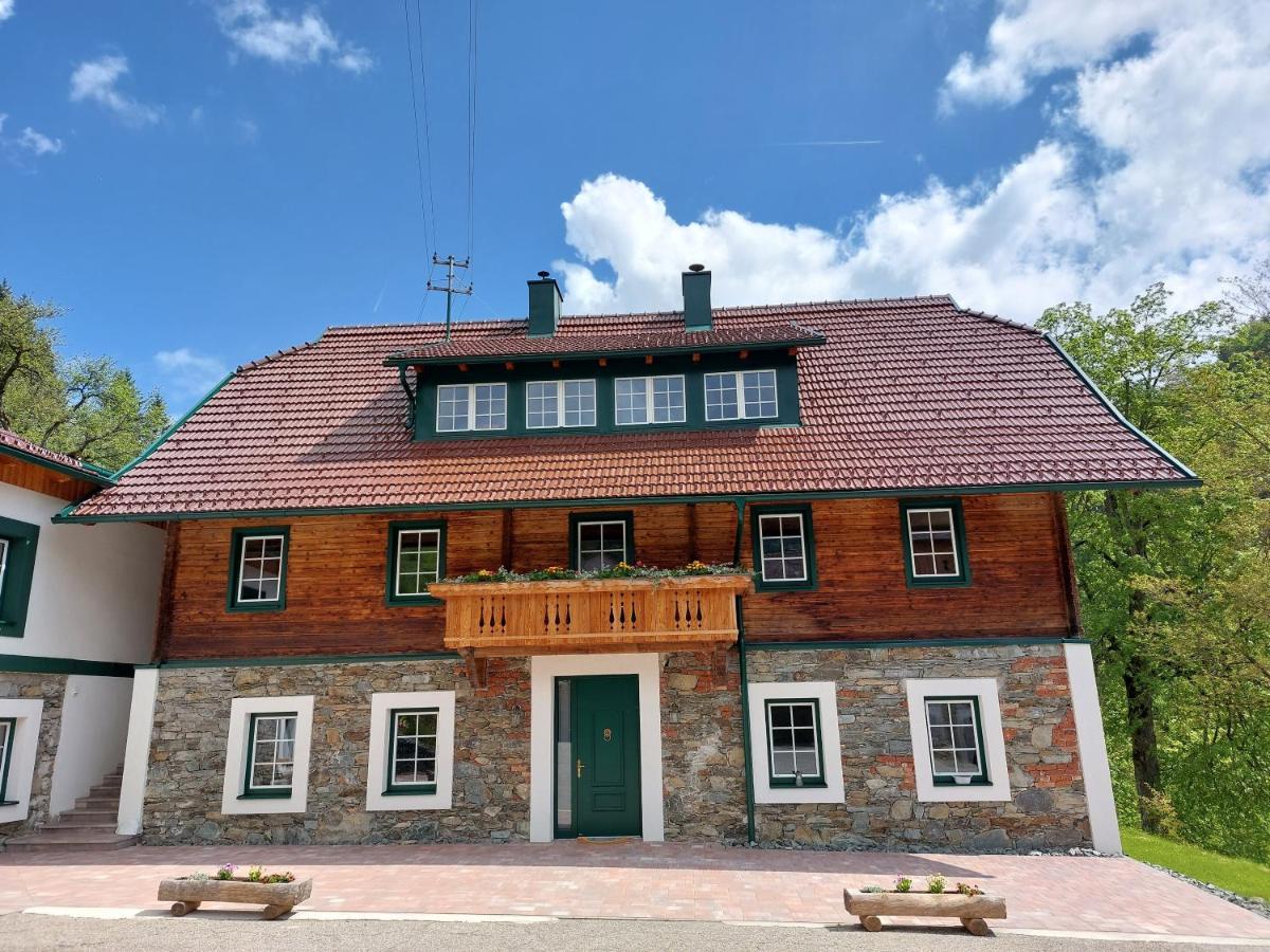 Landhaus Gruenjuwel Himmelberg Exterior foto